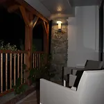 Oda ve Kahvaltı Bed In Bellongue Aucazein