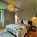 ベッド・アンド・ブレックファスト Bed In Bellongue