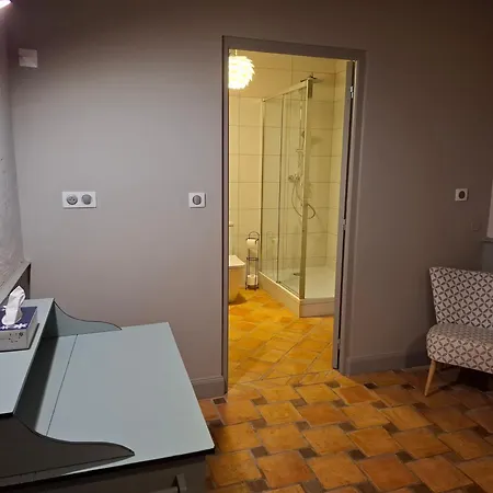 Bed In Bellongue Oda ve Kahvaltı Aucazein