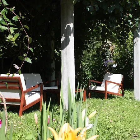 Bed In Bellongue 3* Aucazein