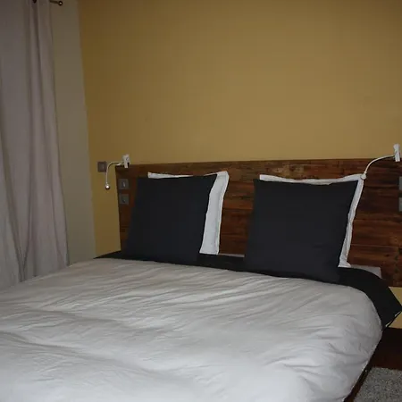 Bed In Bellongue Couette-café