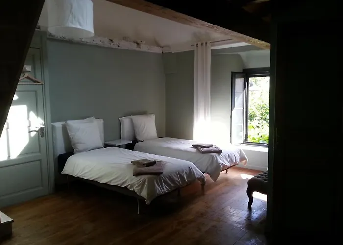 Bed In Bellongue Oda ve Kahvaltı Aucazein