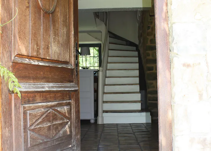 Bed In Bellongue Aucazein