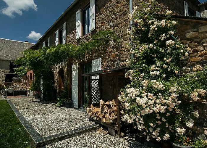 Bed In Bellongue 3* Aucazein